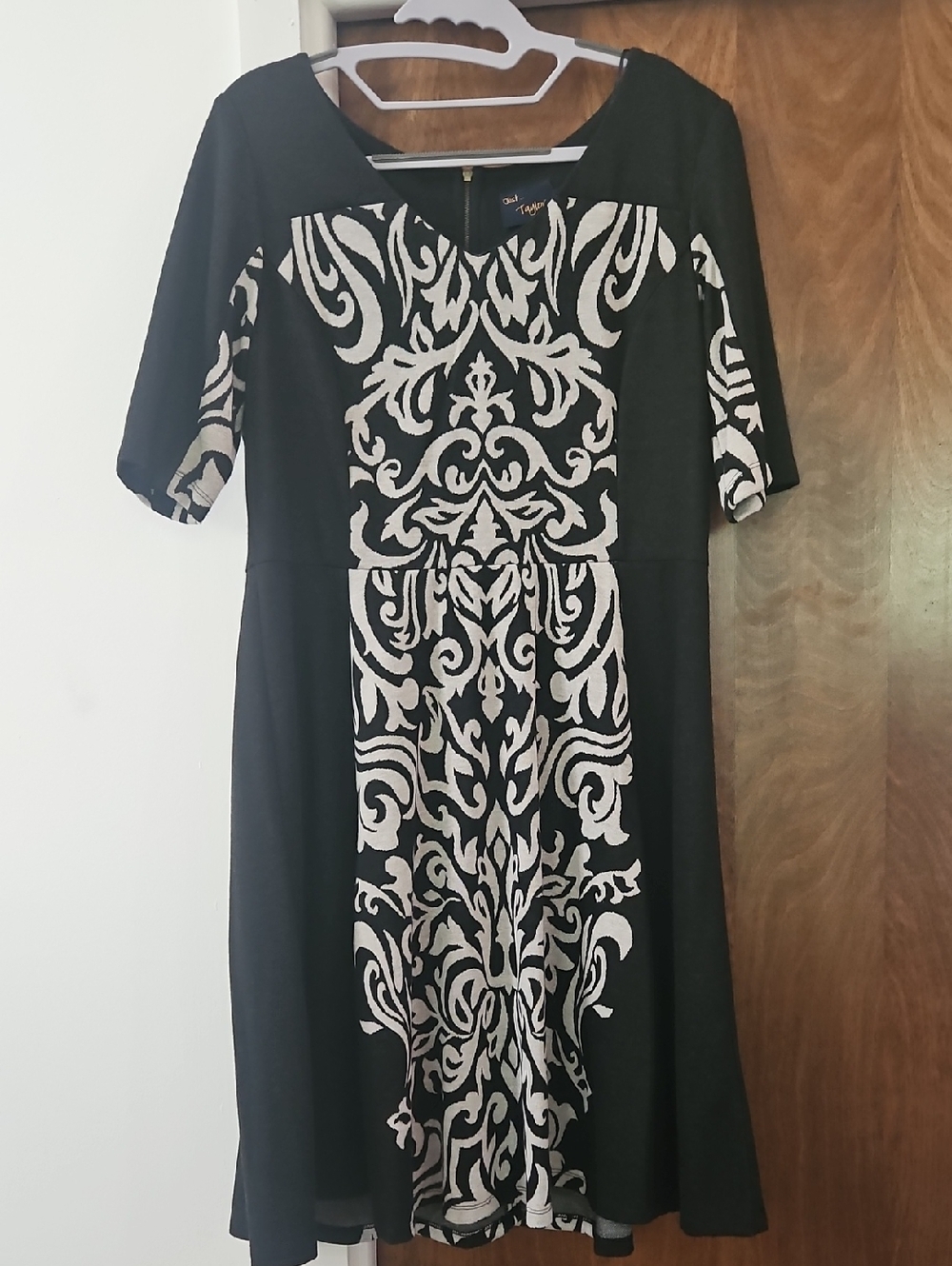 Taylor Black Midi Dress with Cream Ornate Center Panel Size 14